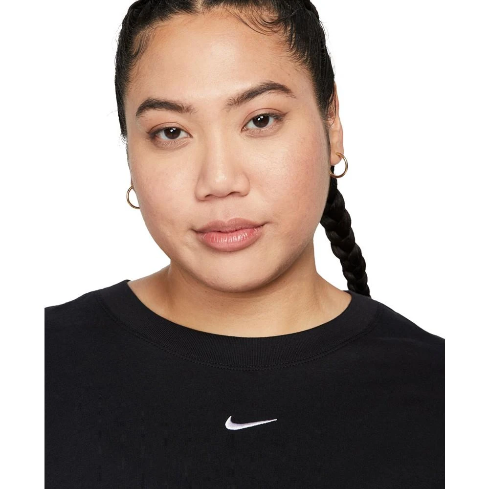 商品NIKE|Plus Size Active Sportswear Essential Women's Logo T-Shirt,价格¥226,第3张图片详细描述