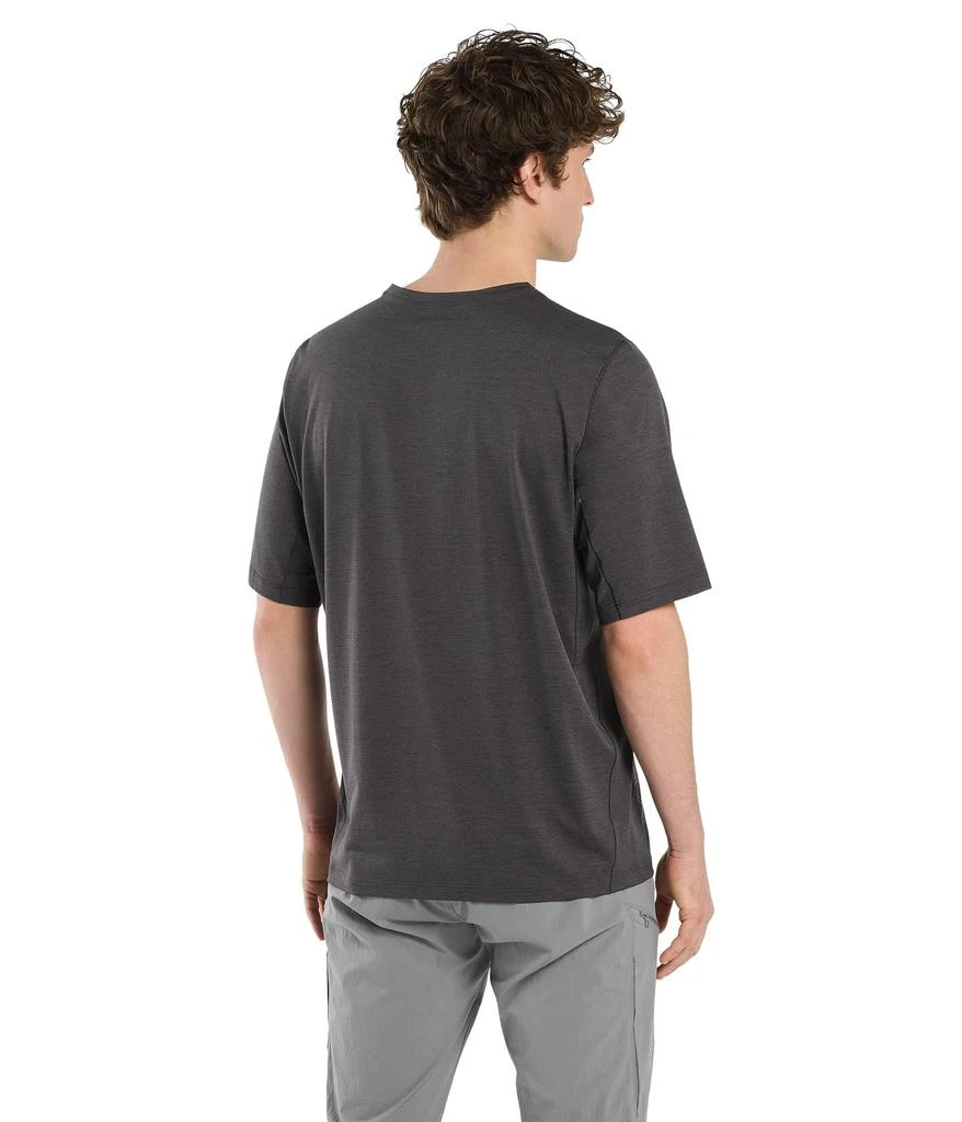 商品Arc'teryx|男士短袖 T 恤,价格¥591,第3张图片详细描述