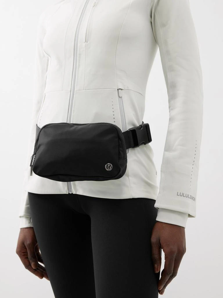 商品Lululemon|Everywhere small nylon belt bag,价格¥374,第2张图片详细描述