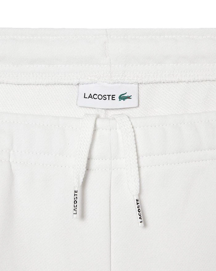 商品Lacoste|Boys' Organic Cotton Contrast Logo Print Shorts - Big Kid,价格¥486,第4张图片详细描述