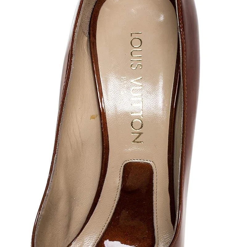 Louis vuitton Bronze Patent Leather Pointed Toe Pumps Size 40.5 商品