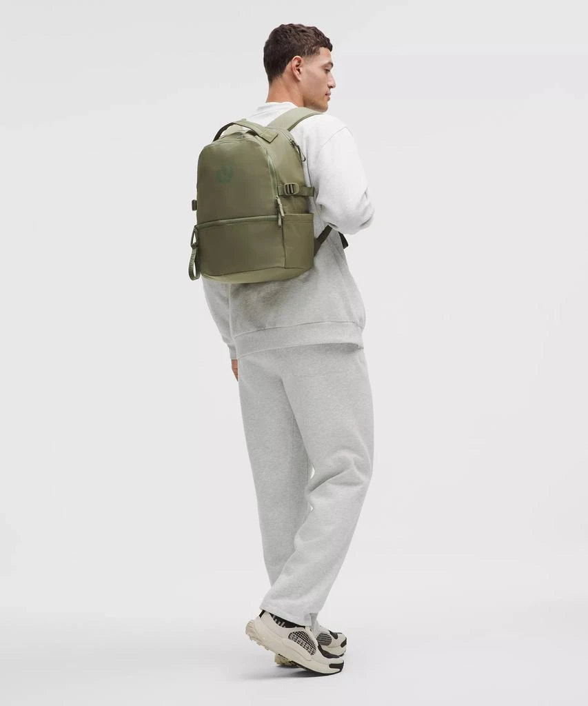 商品Lululemon|New Crew Backpack 22L *Updated,价格¥432,第2张图片详细描述