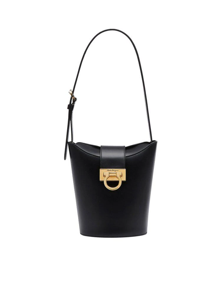 商品Salvatore Ferragamo|Salvatore Ferragamo Trifolio Gancini Buckle Shoulder Bag,价格¥7390,第1张图片