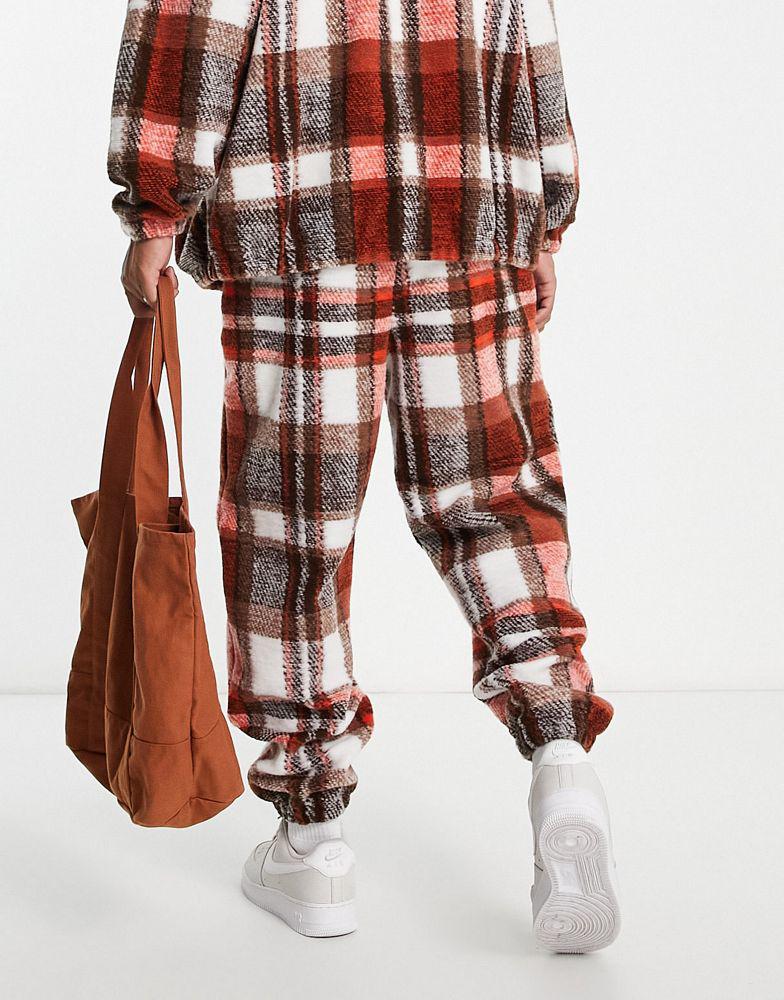 ASOS DESIGN co-ord oversized joggers in orange check texture商品第2张图片规格展示