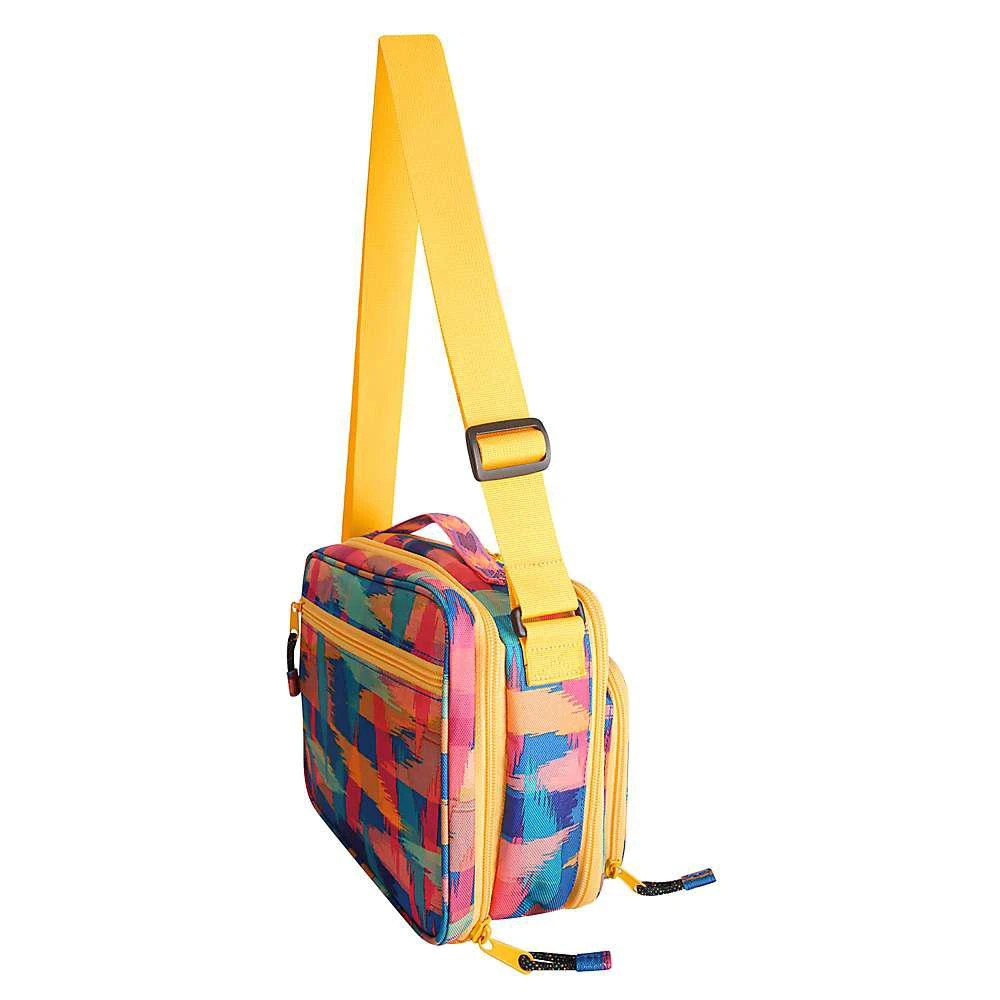 商品KAVU|KAVU Passagrille Cooler Bag,价格¥257,第3张图片详细描述