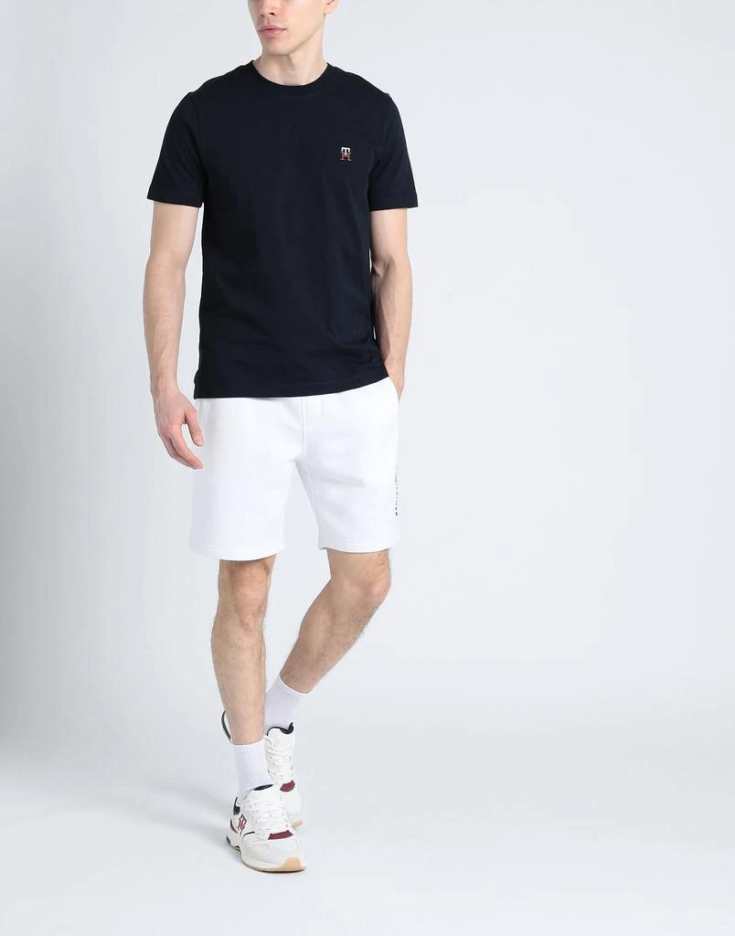 商品Tommy Hilfiger|Shorts & Bermuda,价格¥468,第2张图片详细描述