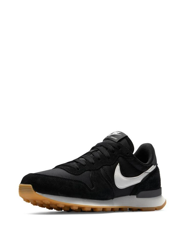 Internationalist Sneakers 商品