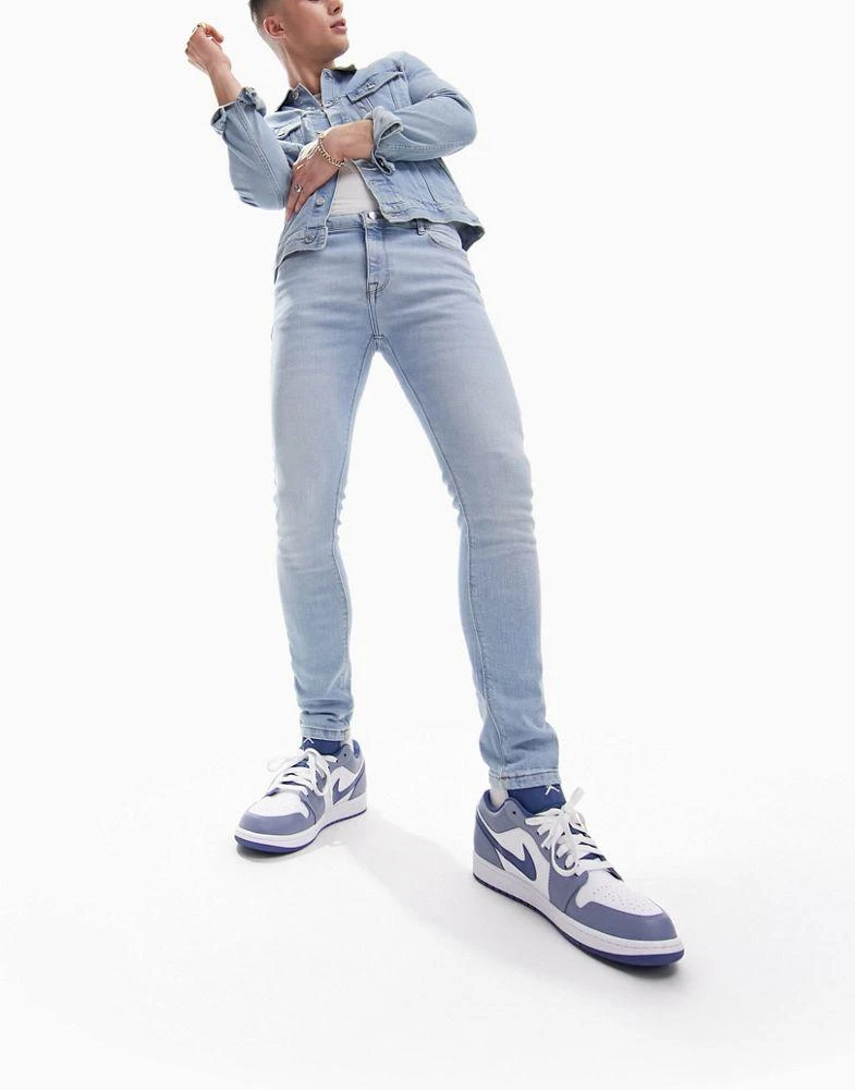 商品ASOS|ASOS DESIGN power stretch jeans in light wash blue,价格¥118,第1张图片