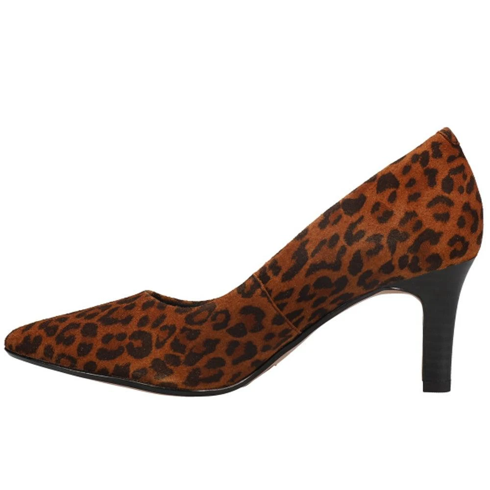 商品Clarks|Illeana Tulip Leopard Pointed Toe Pumps,价格¥265,第3张图片详细描述