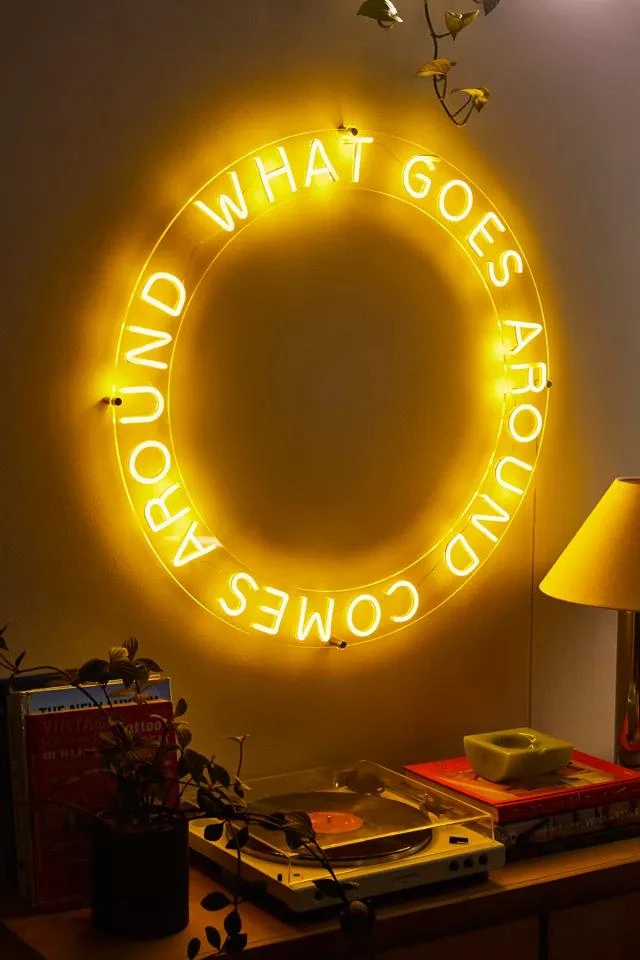 商品Urban Outfitters|What Goes Around Neon Sign,价格¥3496,第1张图片