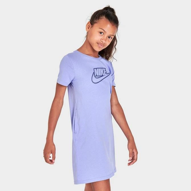 商品NIKE|Girls' Nike Sportswear Futura T-Shirt Dress,价格¥224,第3张图片详细描述