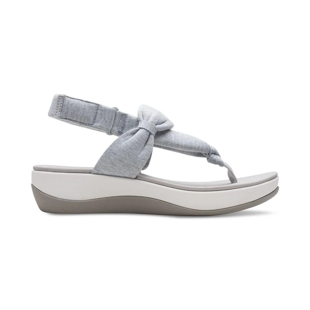商品Clarks|Women's Arla Nicole Strappy Slingback Thong Sandals,价格¥289,第2张图片详细描述