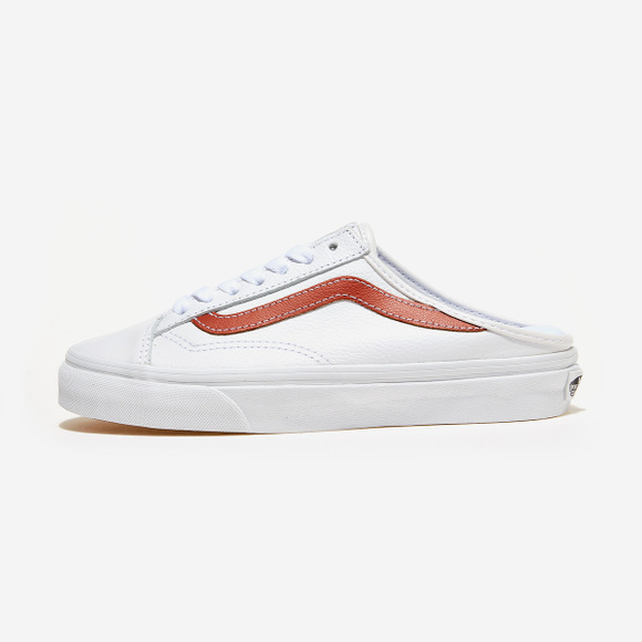 商品Vans|【Brilliant|包邮包税】万斯 STYLE 36 MULE  运动鞋 无带 半拖  VN0A7Q5YB9E (LEATHER) TRUE WHITE/BOMBAY BROWN,价格¥325,第1张图片