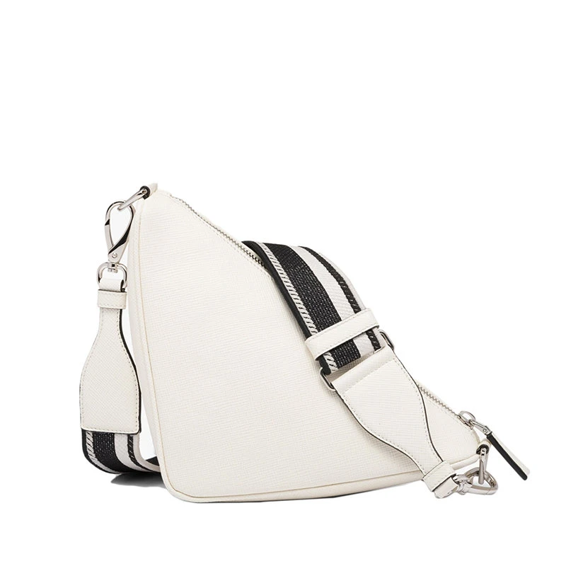 商品Prada|【预售3-7天】PRADA/普拉达 22春夏新款 男士白色皮革编织黑色白色肩带拉链可调徽标印花三角形斜挎单肩包2VH155_2FAD_F0009_V_OOO,价格¥15298,第5张图片详细描述