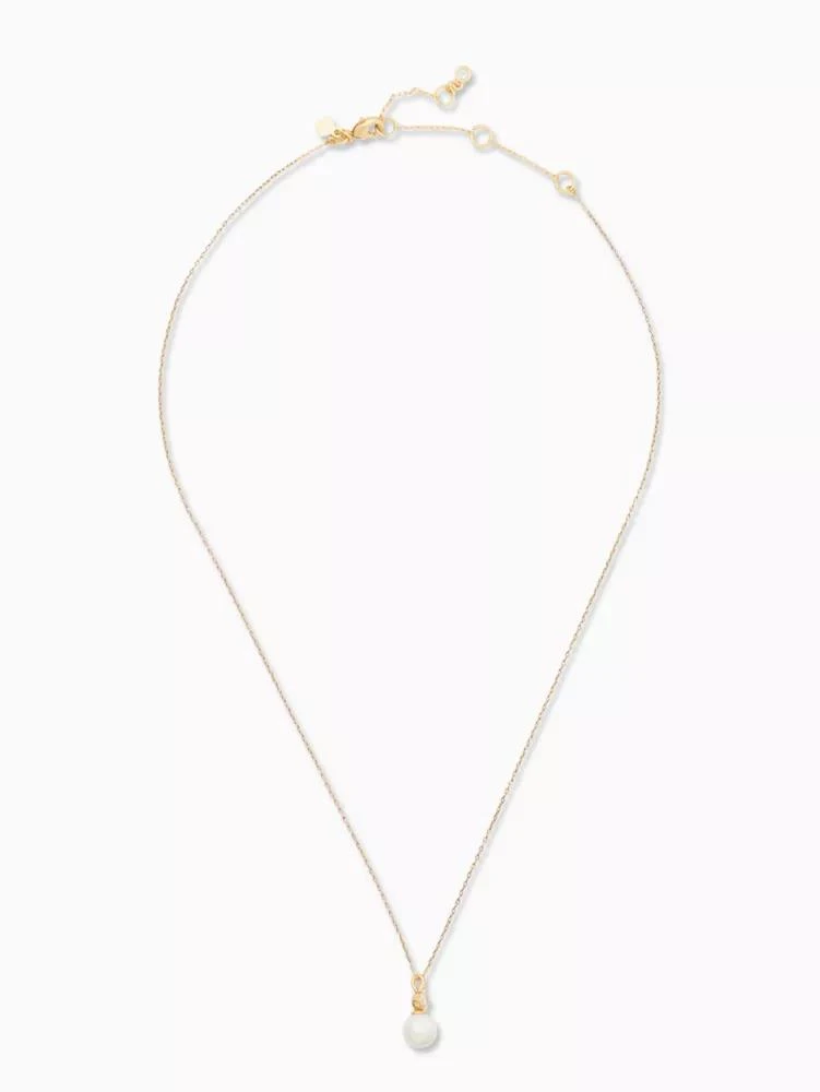 商品Kate Spade|Pearls Of Wisdom Mini Pendant Necklace,价格¥301,第2张图片详细描述