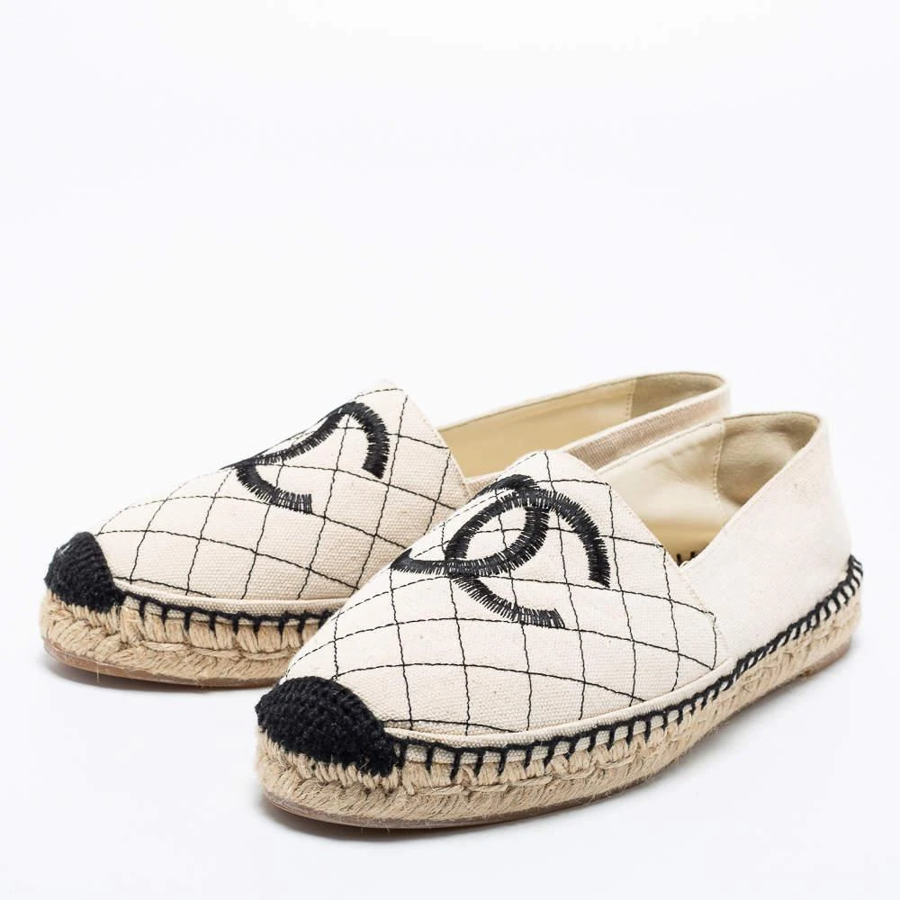 商品[二手商品] Chanel|Chanel Beige Canvas Biarritz CC Espadrilles Size 39,价格¥4374,第2张图片详细描述