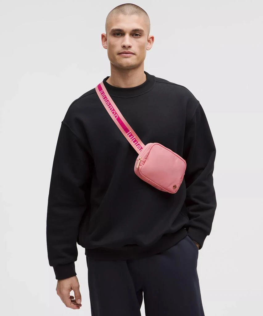Everywhere Belt Bag 1L *Wordmark 商品