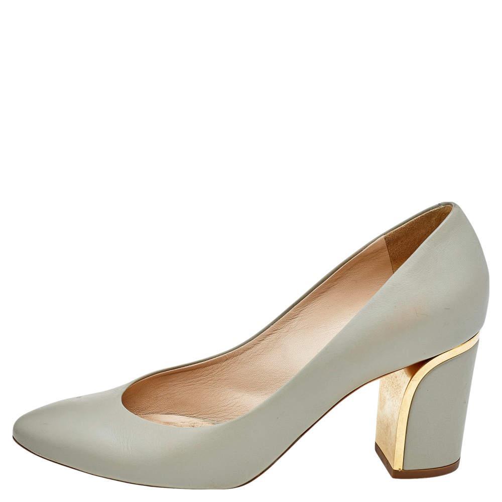 商品[二手商品] Chloé|Chloe Grey Leather Beckie Block Heel Pumps Size 37,价格¥936,第4张图片详细描述