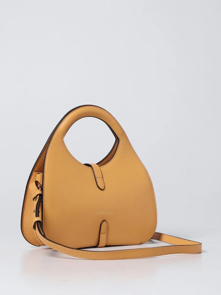 商品Coccinelle|Cosima Coccinelle bag in grained leather,价格¥2078,第2张图片详细描述