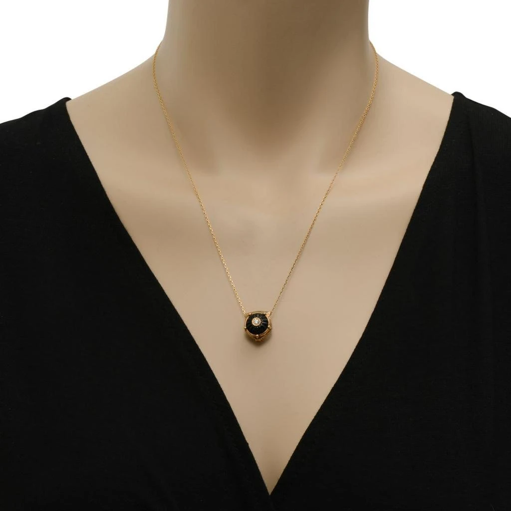 商品Gucci|Gucci Le Marche Des Merveilles 18K Yellow Gold, Diamond and Black Onyx Reversible Pendant Necklace YBB50280800100U,价格¥23508,第2张图片详细描述