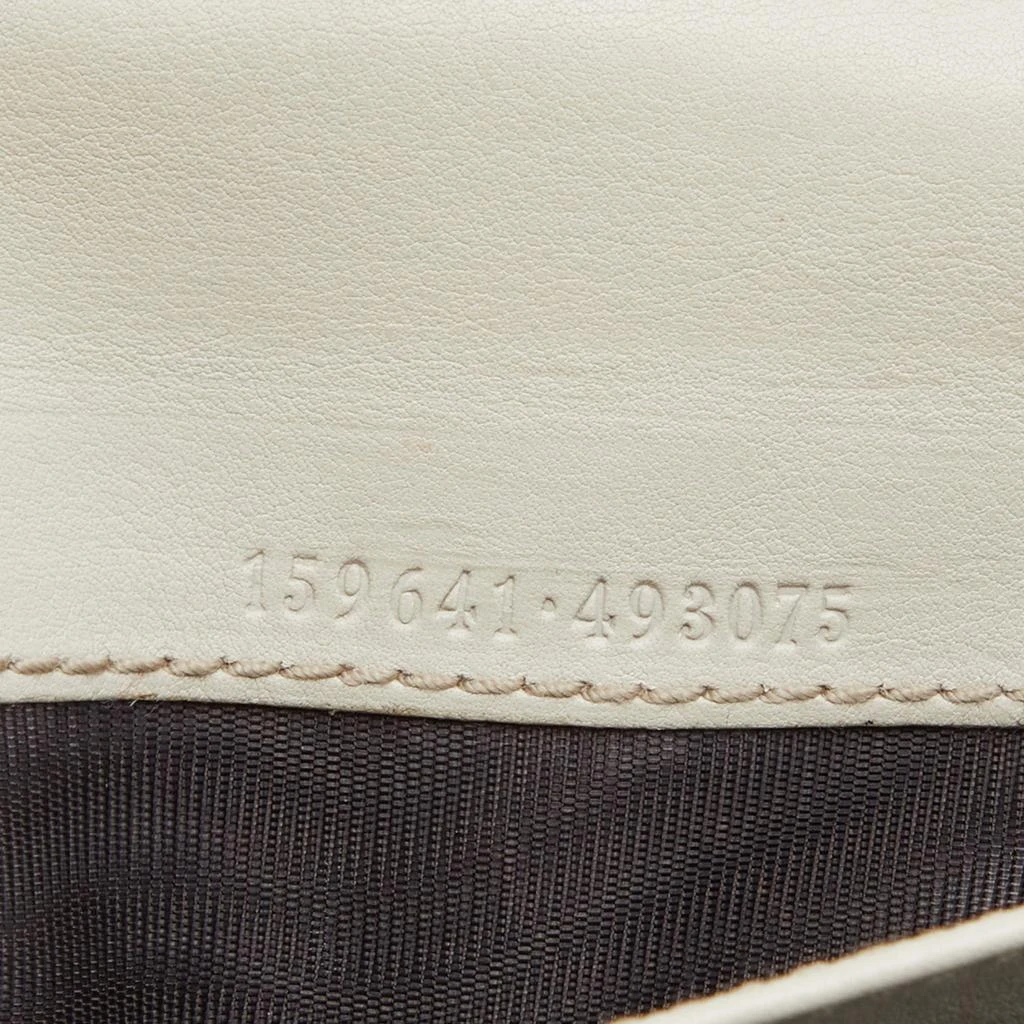 Gucci Off White Guccissima Leather Wave Continental Wallet 商品