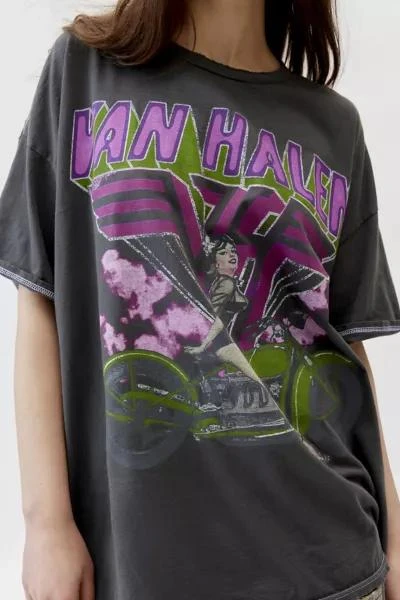 商品Urban Outfitters|Van Halen Motorcycle Washed Oversized Tee,价格¥341,第2张图片详细描述