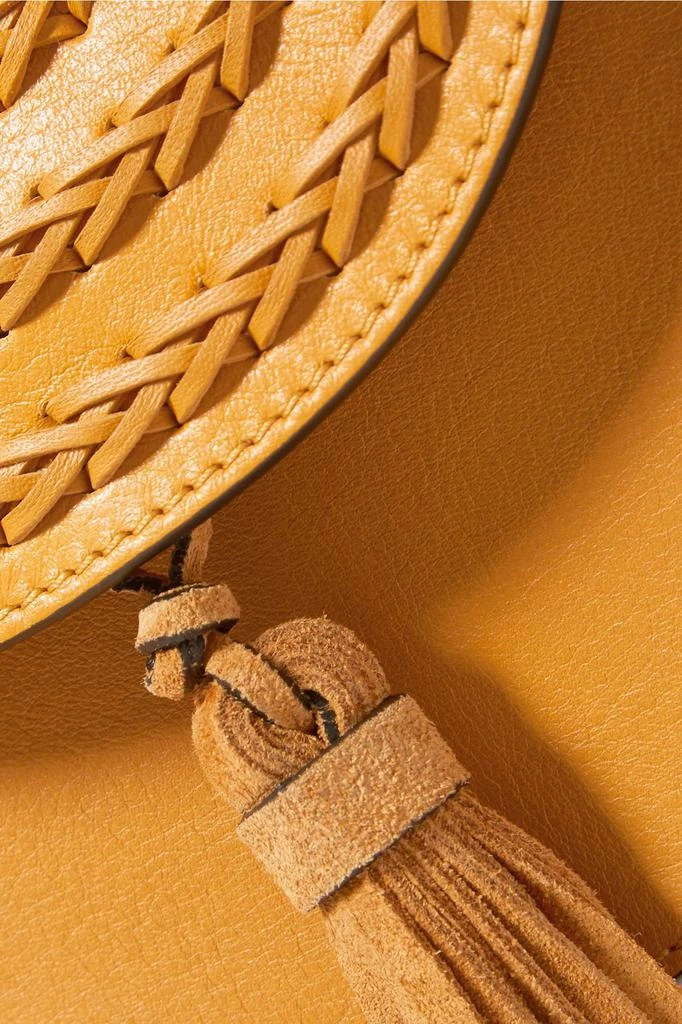 商品Chloé|Hudson mini tasseled studded leather shoulder bag,价格¥4446,第4张图片详细描述