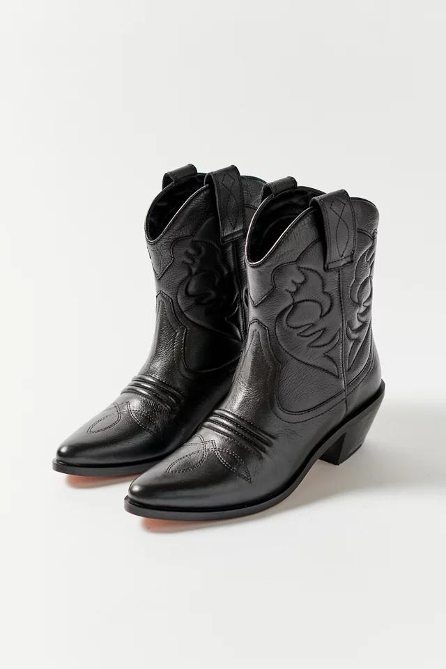 商品Urban Outfitters|UO Lynn Cowboy Boot,价格¥369,第6张图片详细描述
