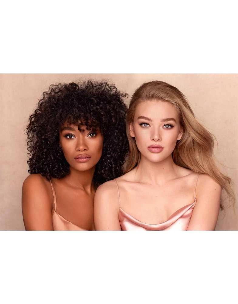 商品Charlotte Tilbury|Charlotte Tilbury Airbrush Flawless Foundation,价格¥407,第2张图片详细描述