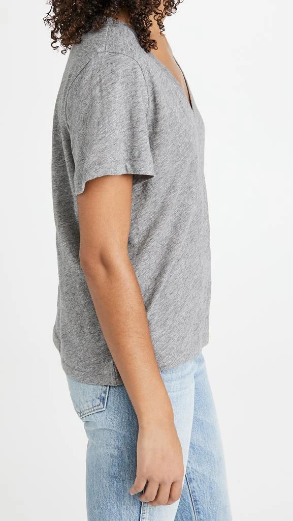 商品Madewell|Madewell Whisper 棉 V 领 T 恤,价格¥153,第4张图片详细描述