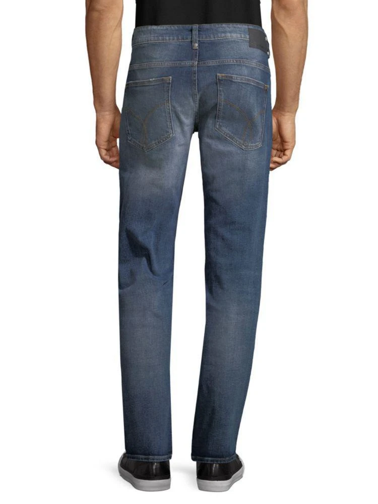 商品Calvin Klein|Classic Slim-Fit Jeans,价格¥197,第2张图片详细描述