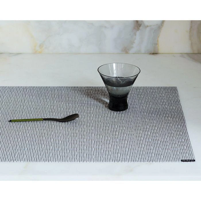 Whistle Tablemat, 14" x 19" 商品