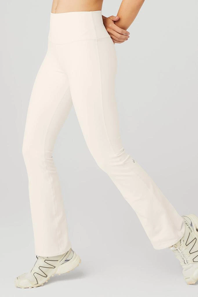 商品Alo|Airbrush High-Waist Bootcut Legging - Ivory,价格¥818,第3张图片详细描述