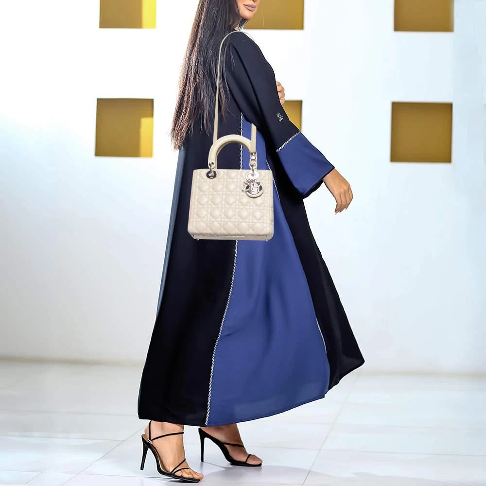 商品[二手商品] Dior|Dior Beige Cannage Leather Medium Lady Dior Tote ,价格¥22336,第2张图片详细描述