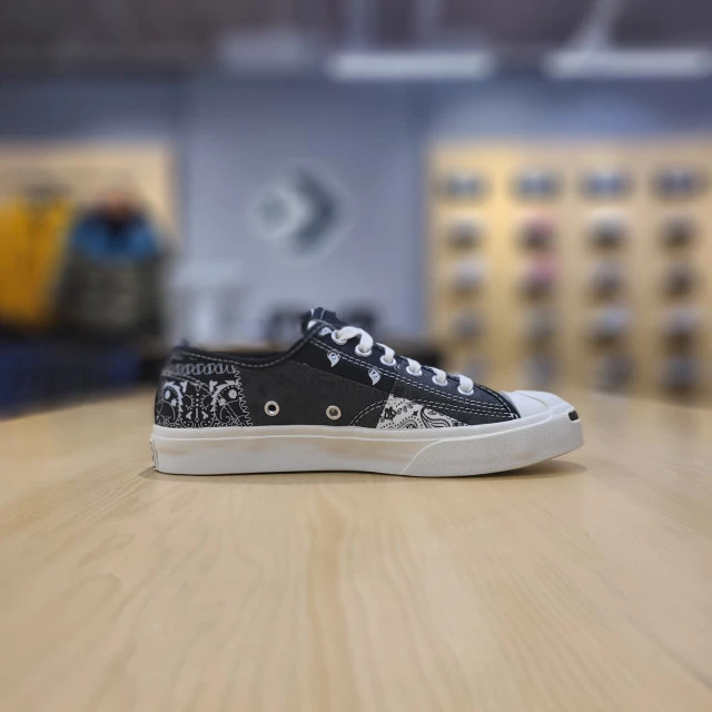 商品【预售商品15天发货】 Converse|【韩国直邮|包邮包税】匡威[converse] 运动鞋 Jack Purcell 金色 基本的 装饰 Shutting 黑色 帆布鞋 171724C,价格¥331,第1张图片