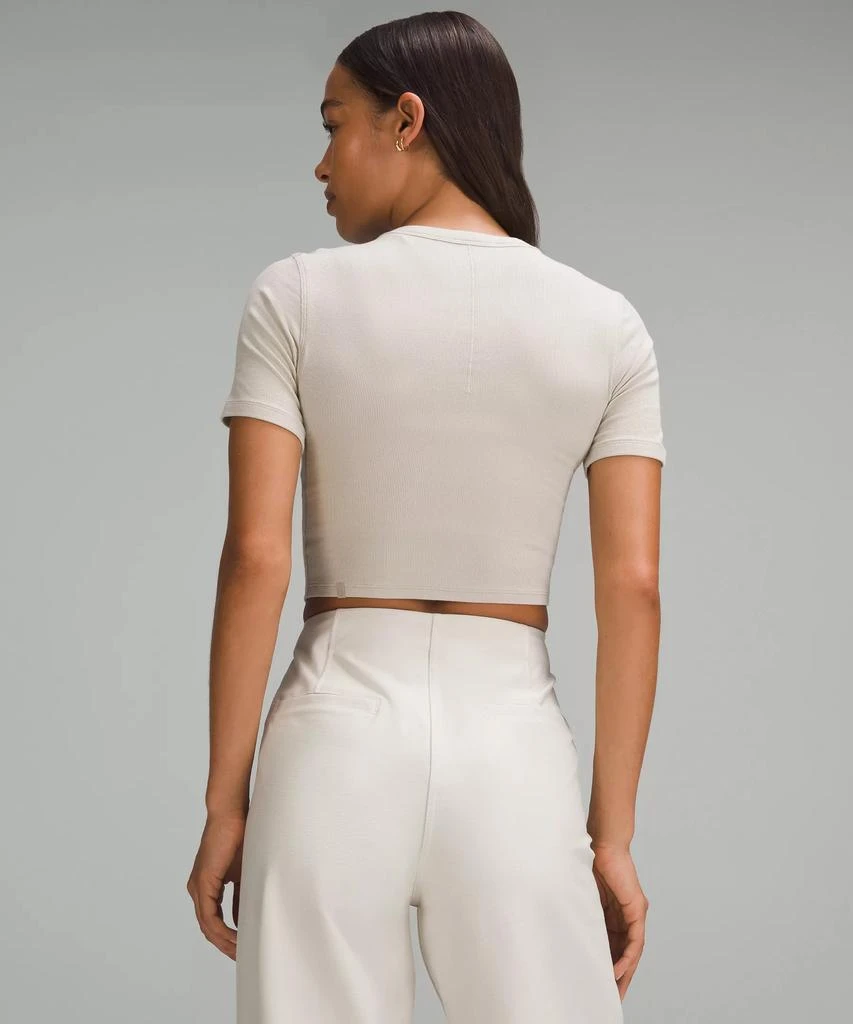 Hold Tight Straight-Hem Cropped T-Shirt 商品