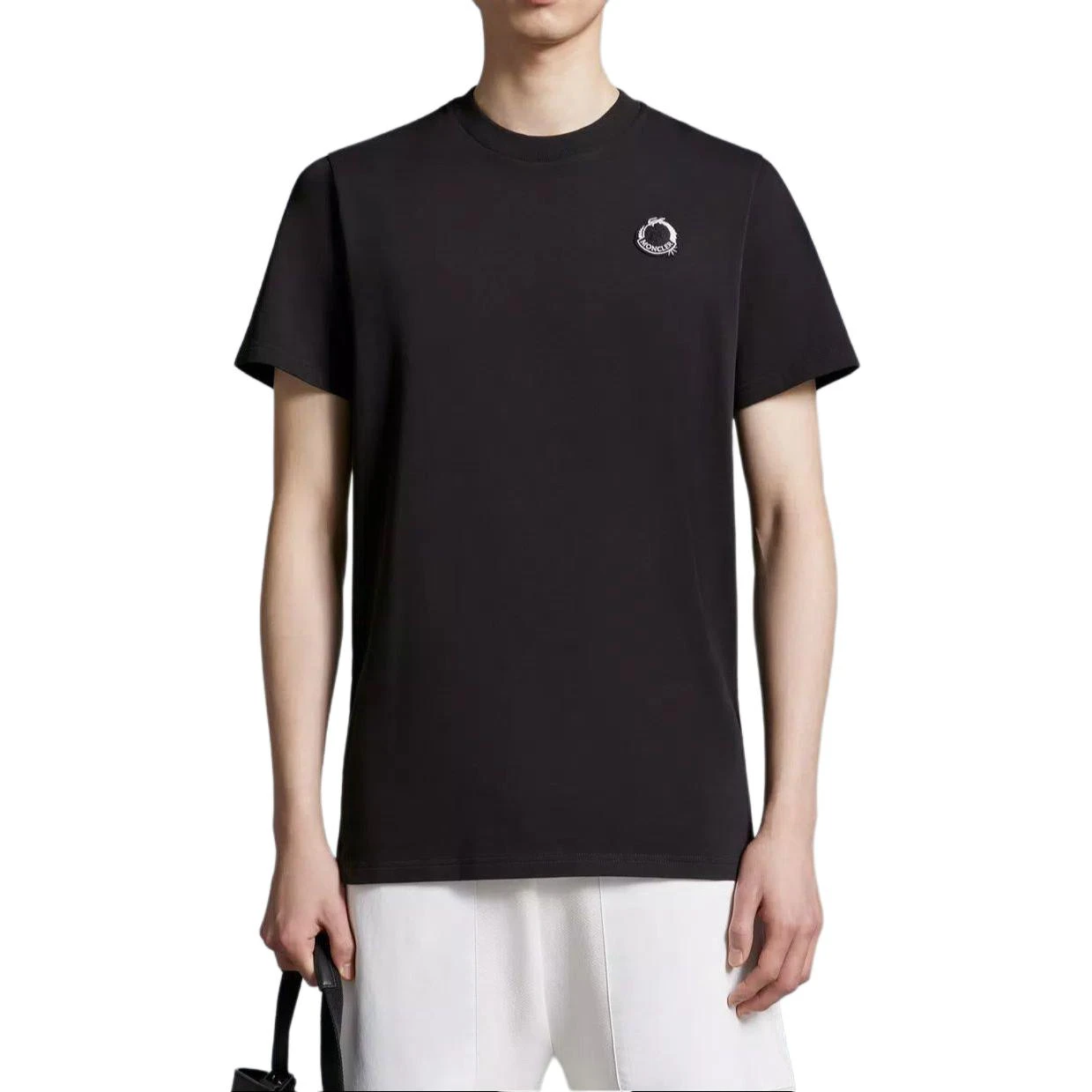 商品[国内直发] Moncler|盟可睐 SS24 印花Logo圆领短袖套头T恤 男款 黑色,价格¥2670,第3张图片详细描述