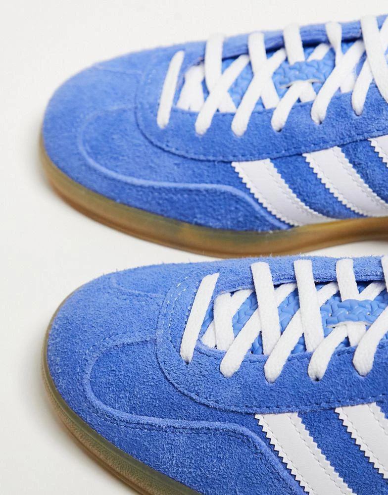 商品Adidas|adidas Originals Gazelle Indoor gum sole trainers in light blue,价格¥643,第2张图片详细描述