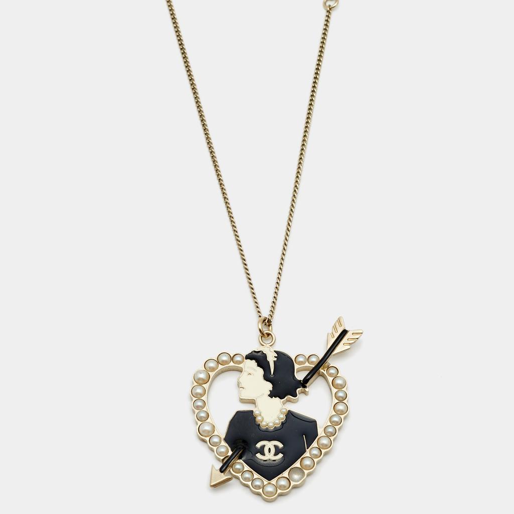 Chanel Coco Heart Enamel Faux Pearl Gold Tone Necklace商品第1张图片规格展示