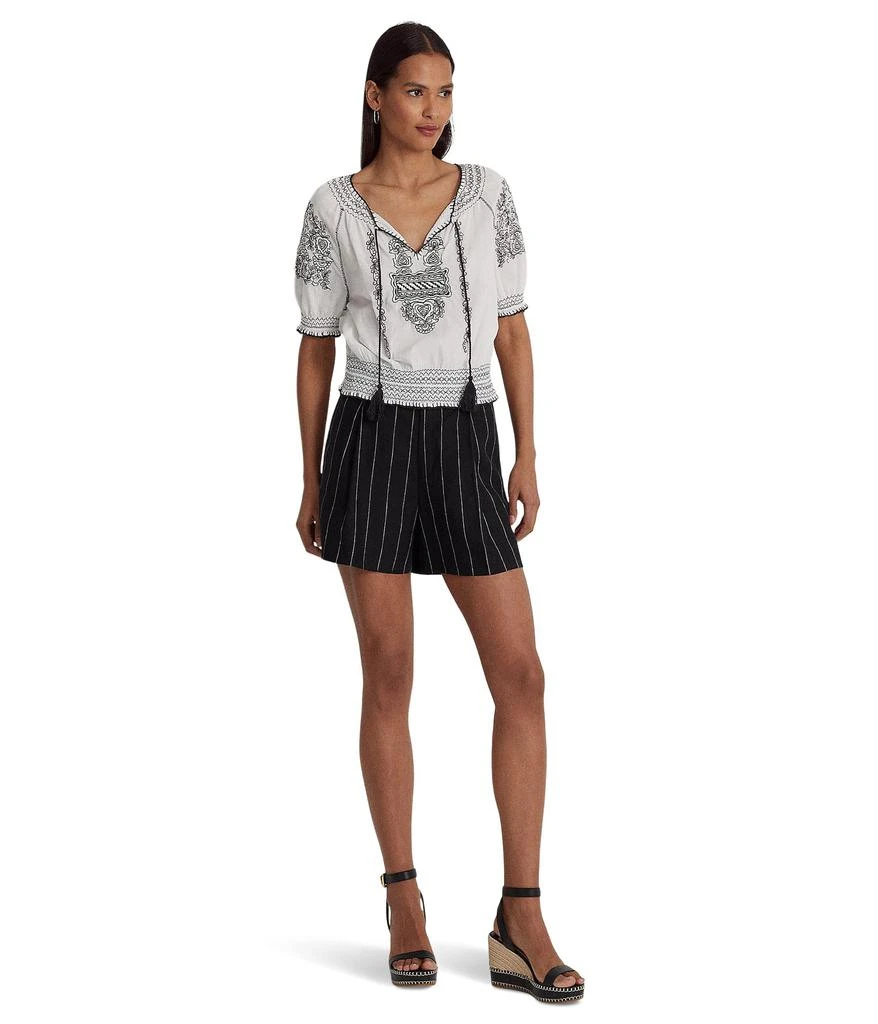 商品Ralph Lauren|Petite Pinstripe Pleated Linen Shorts,价格¥561,第4张图片详细描述