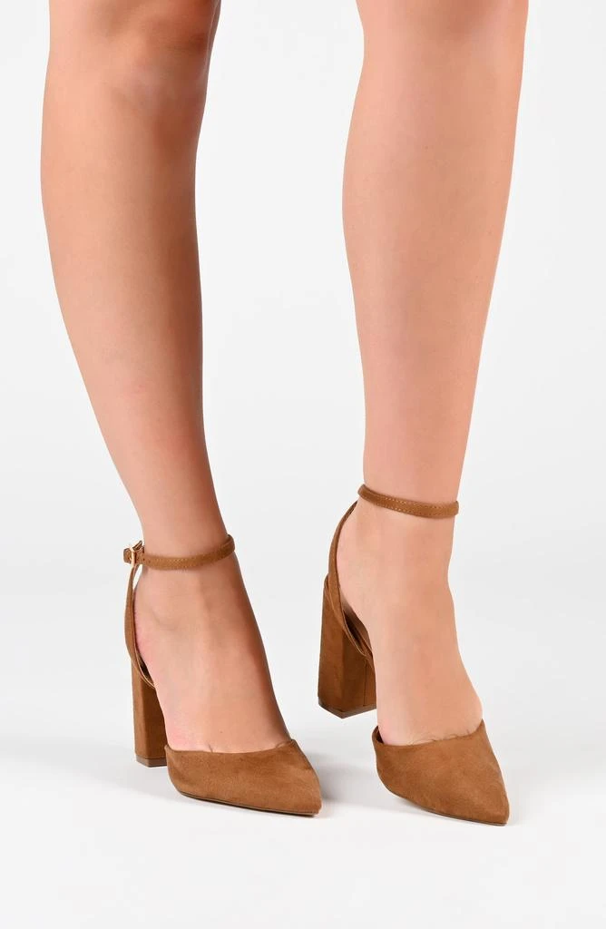 Tyyra Pump 商品