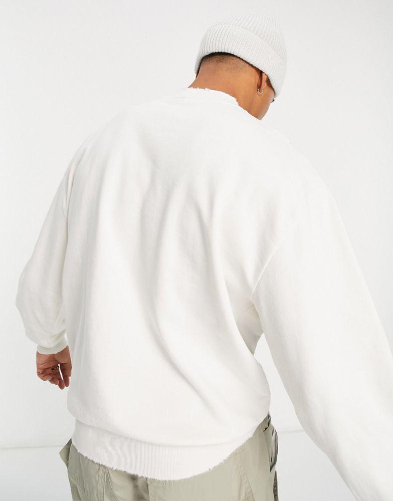 ASOS DESIGN super oversized sweatshirt with nibbled hem and cuff in white商品第2张图片规格展示
