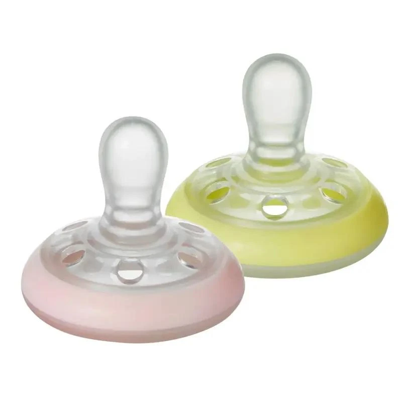 商品Tommee Tippee|Tommee Tippee 汤美星 夜间安抚奶嘴 粉色/黄色 0-6m (2pk) ,价格¥121,第1张图片