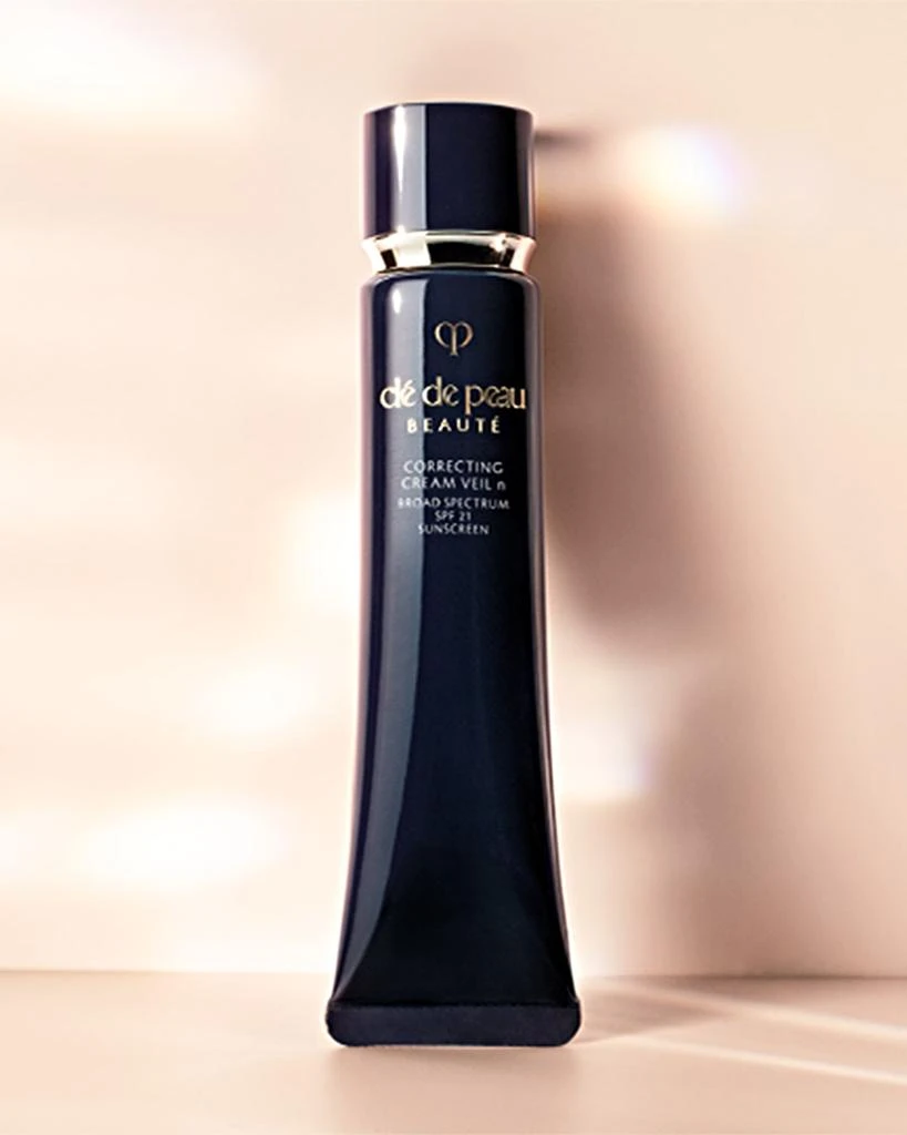 商品Cle de Peau|1.4 盎司 修护面纱 SPF 21 ,价格¥658,第2张图片详细描述