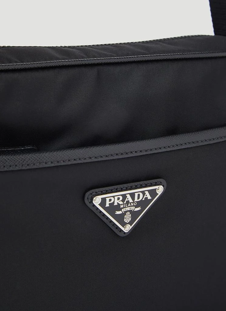 商品Prada|Prada Logo Plaque Shoulder Bag,价格¥10671,第4张图片详细描述