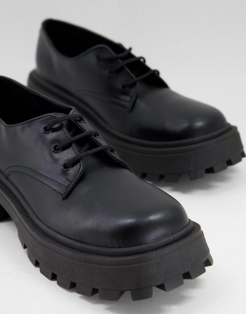 商品ASOS|ASOS DESIGN lace up shoes in black faux leather with chunky sole with square toe,价格¥224,第3张图片详细描述