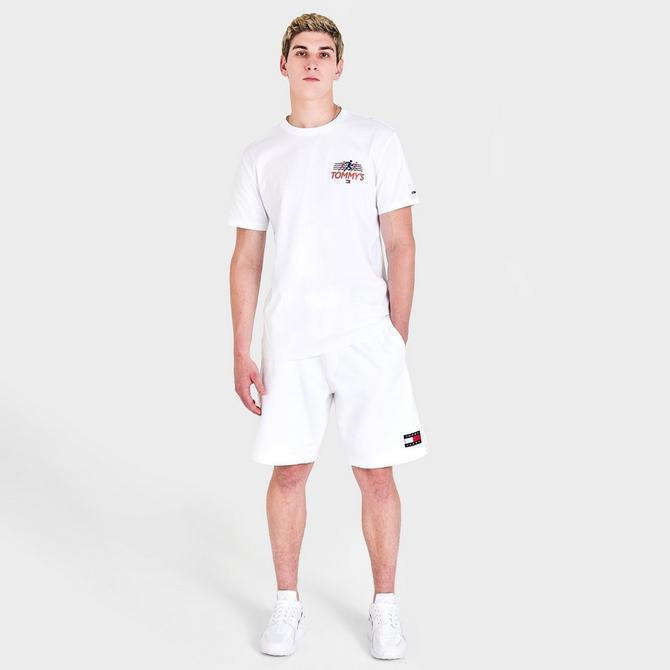 商品Tommy Hilfiger|Men's Tommy Jeans Sports Club Logo Graphic T-Shirt,价格¥323,第4张图片详细描述