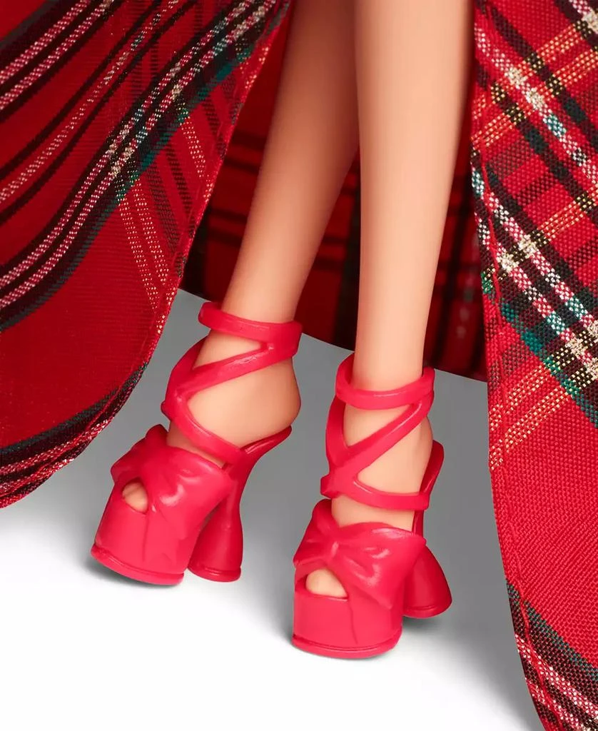 商品Barbie|Signature 2024 Holiday Barbie Fashion Doll, Seasonal Collector Gift, Dark Brown Hair with Plaid Gown,价格¥235,第4张图片详细描述