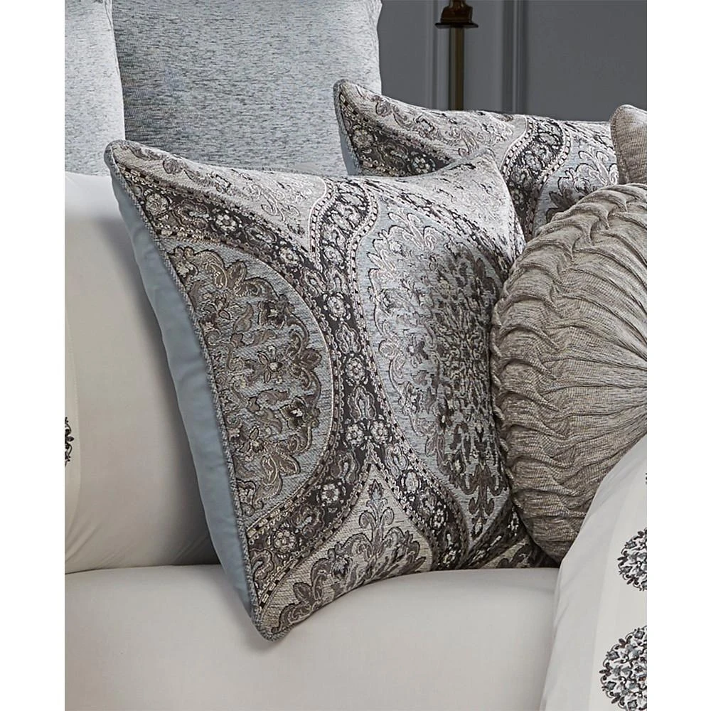 商品J Queen New York|Tiana Embellished Decorative Pillow, 18" x 18",价格¥596,第3张图片详细描述