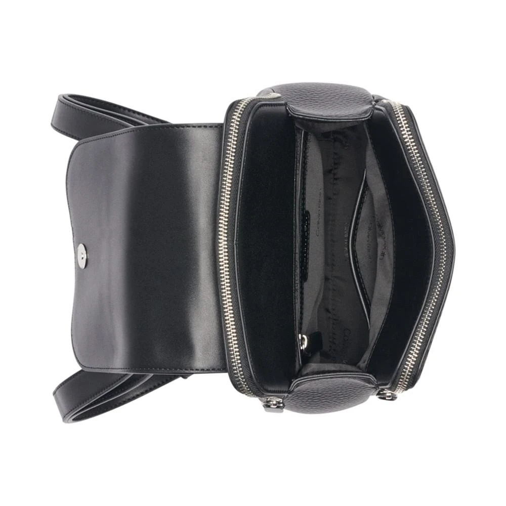 商品Calvin Klein|Garnet Triple Compartment Backpack,价格¥1250,第5张图片详细描述